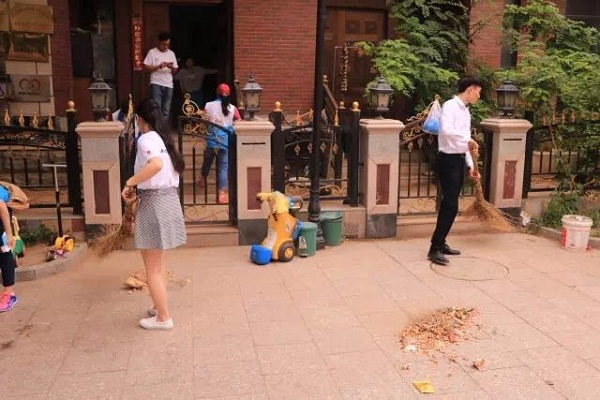 遠行·愛丨“感動”與“被感動”